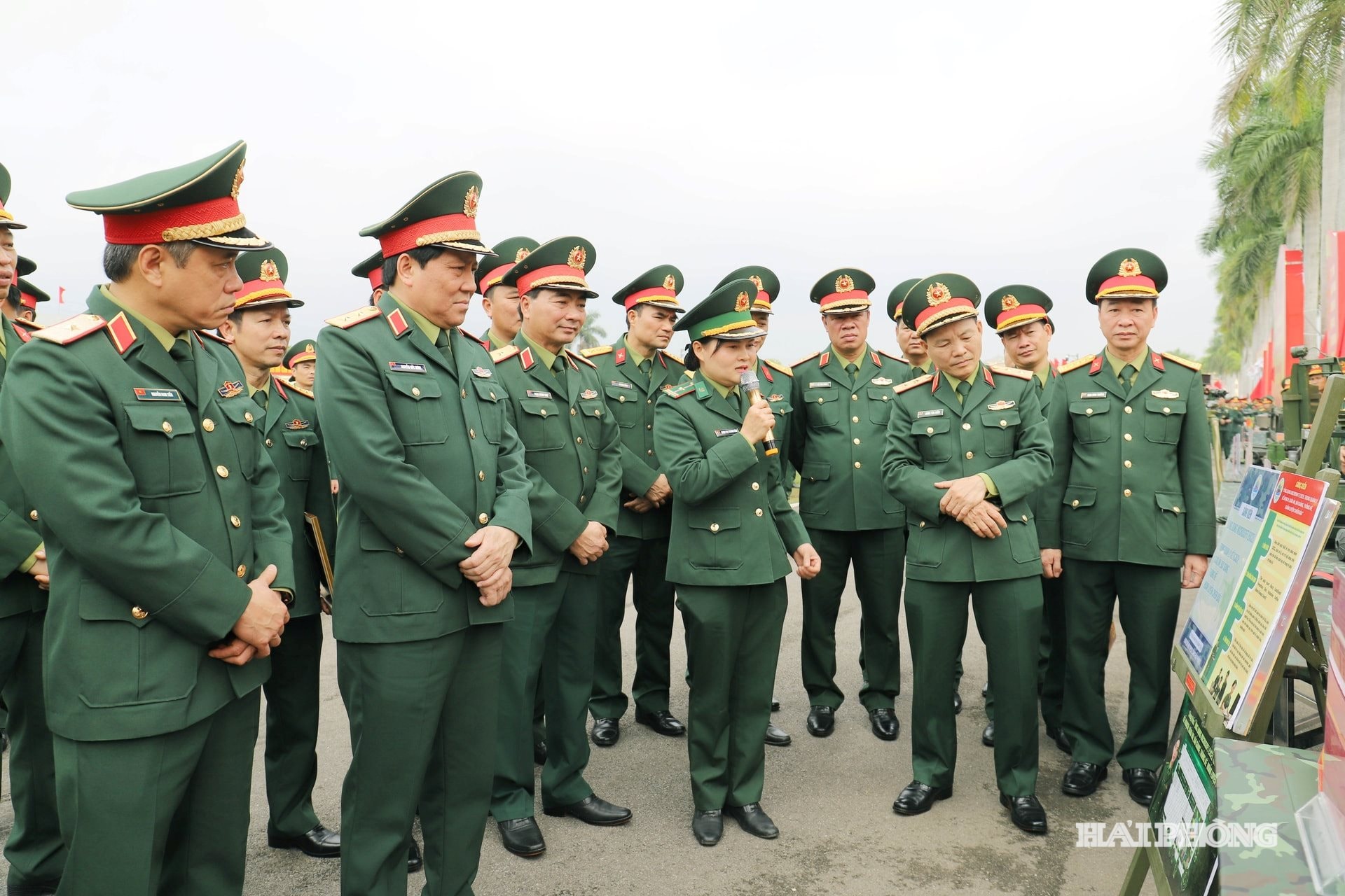 trung-tuong-luong-van-kiem.jpg