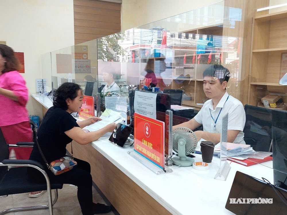 Tiếp nhận hồ sơ thủ tục hành chính của công dân