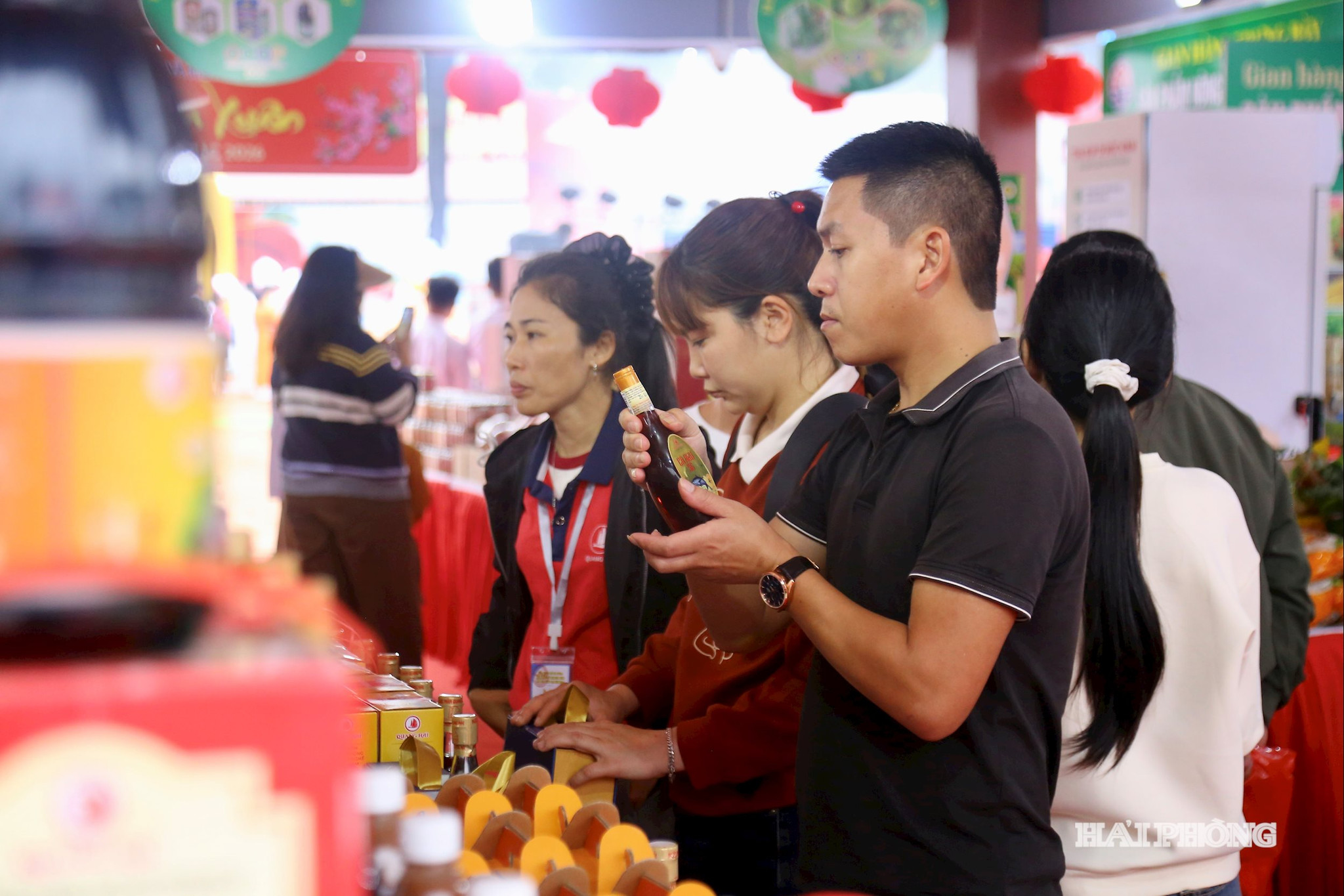 xuc-tien-thuong-mai8.jpg