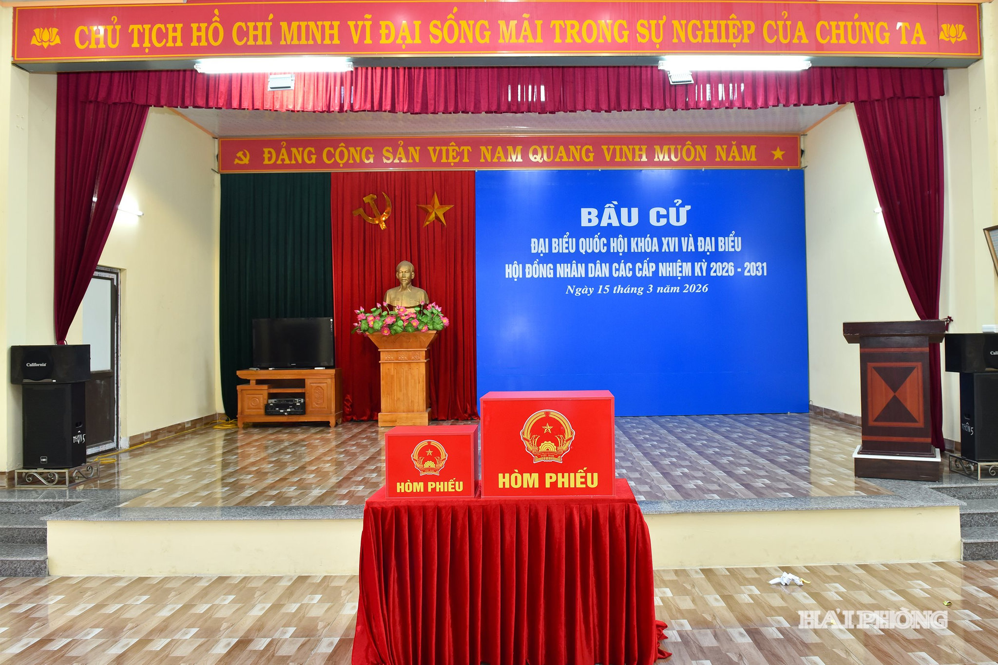 chuan bi bau cu18