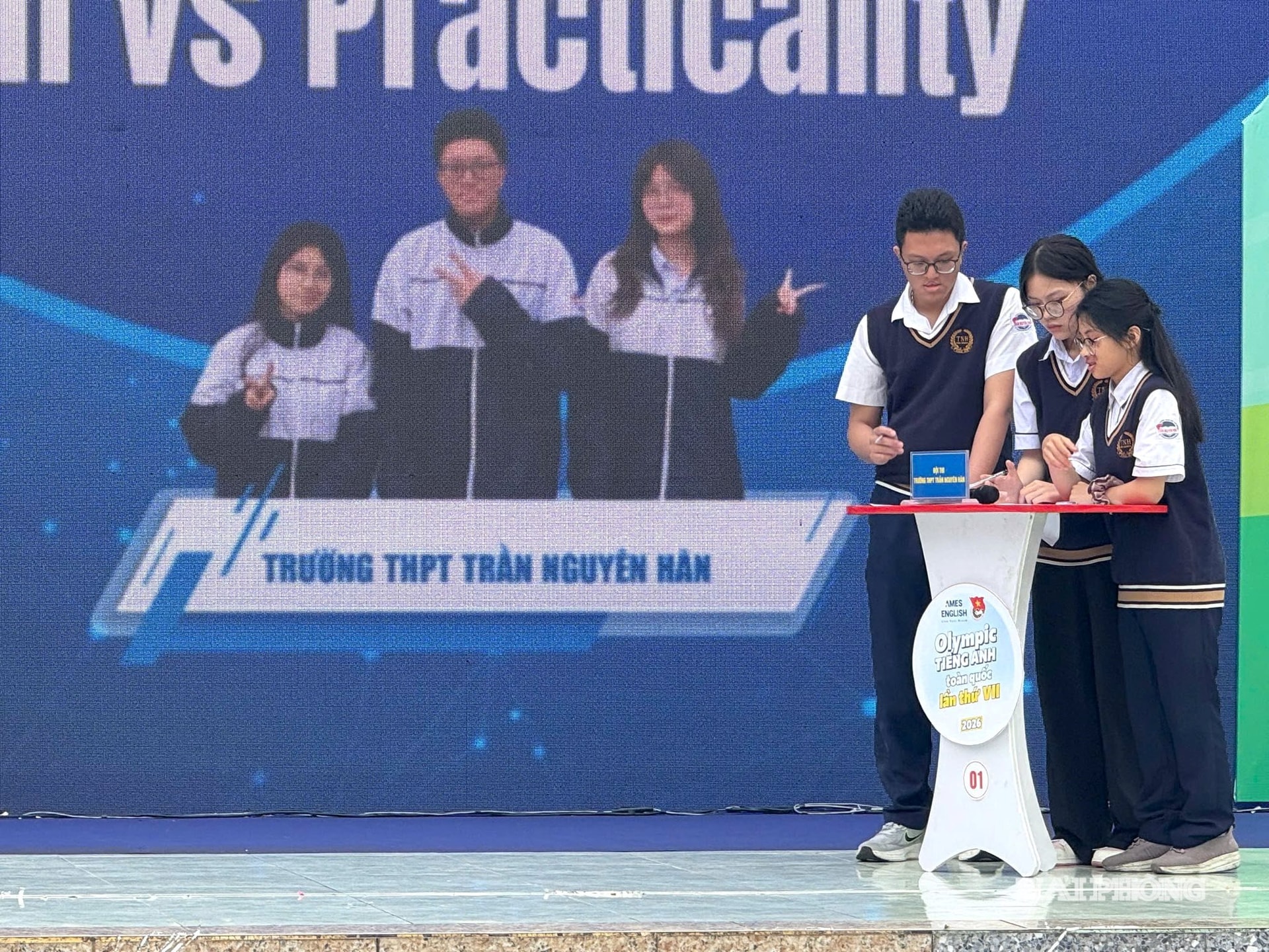 olympic-tieng-anh1.jpg?w=900