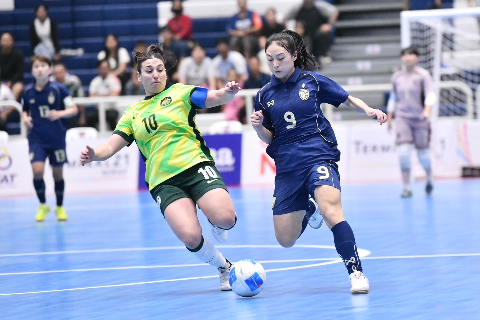 ĐT futsal nữ Thái Lan ngược dòng nghẹt thở, chính thức vô địch giải Đông Nam Á - Ảnh 1.