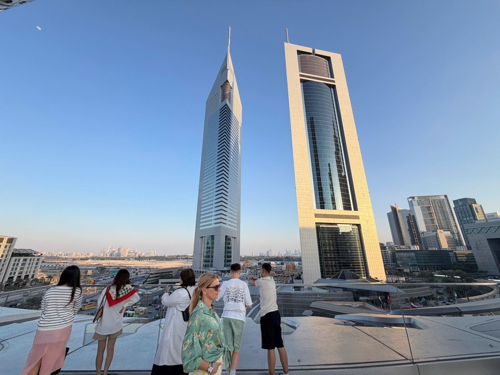 dubai.jpg