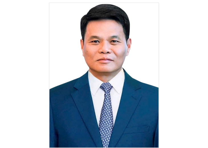 le-ngoc-chau(1).jpg
