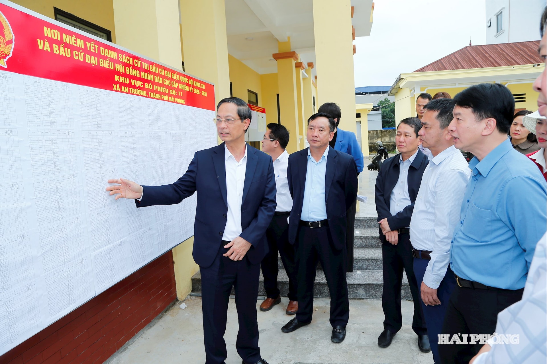 Đồng chí Đỗ Mạnh Hiến, Phó bí thư Thường trực Thành ủy cùng đoàn công tác kiểm tra công tác chuẩn bị phục vụ bầu cử Quốc hội khóa XVI và HĐND các cấp nhiệm kỳ 2026-2031 tại xã An Trường.