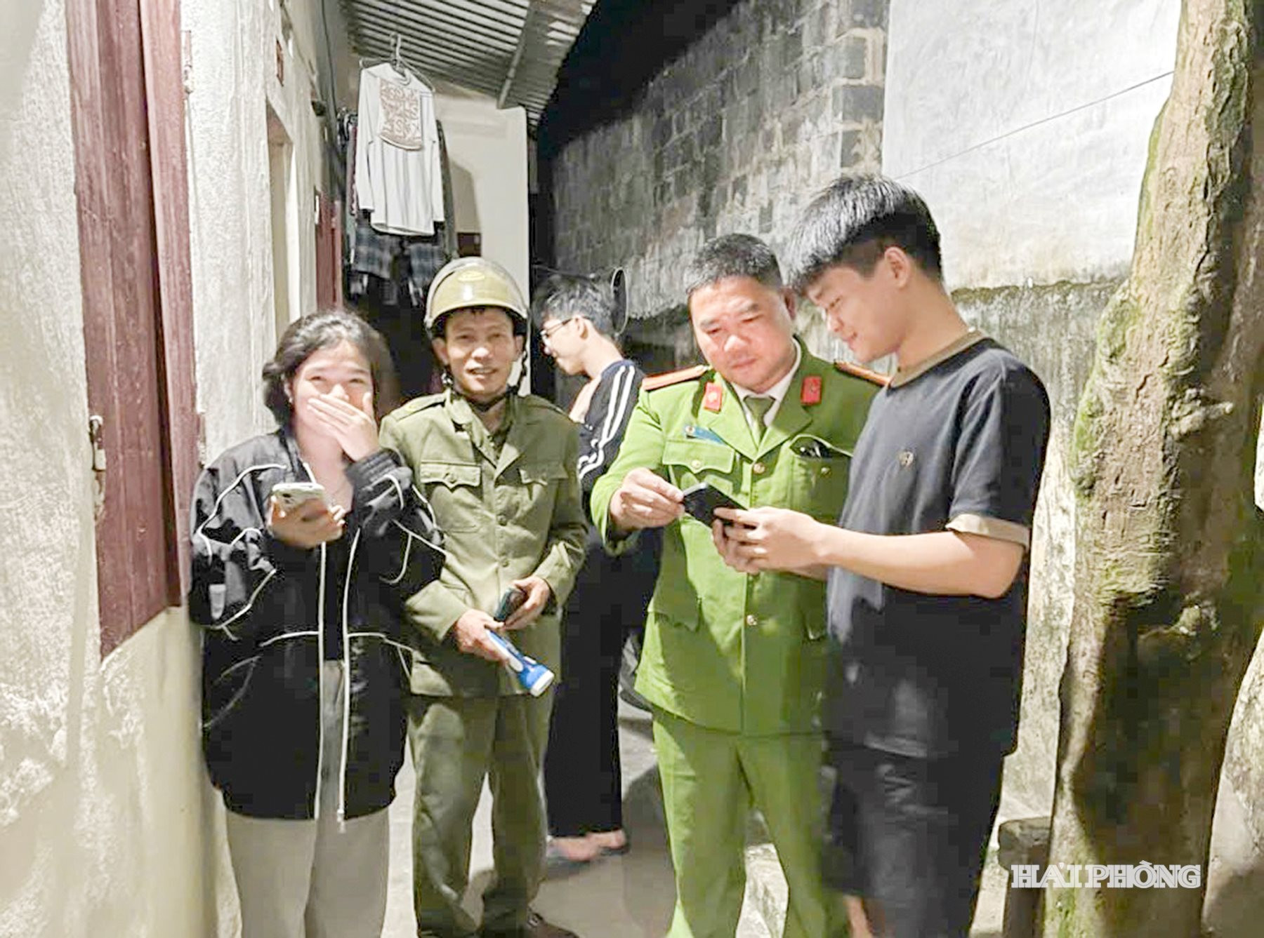 phuong-chu-van-an.jpg