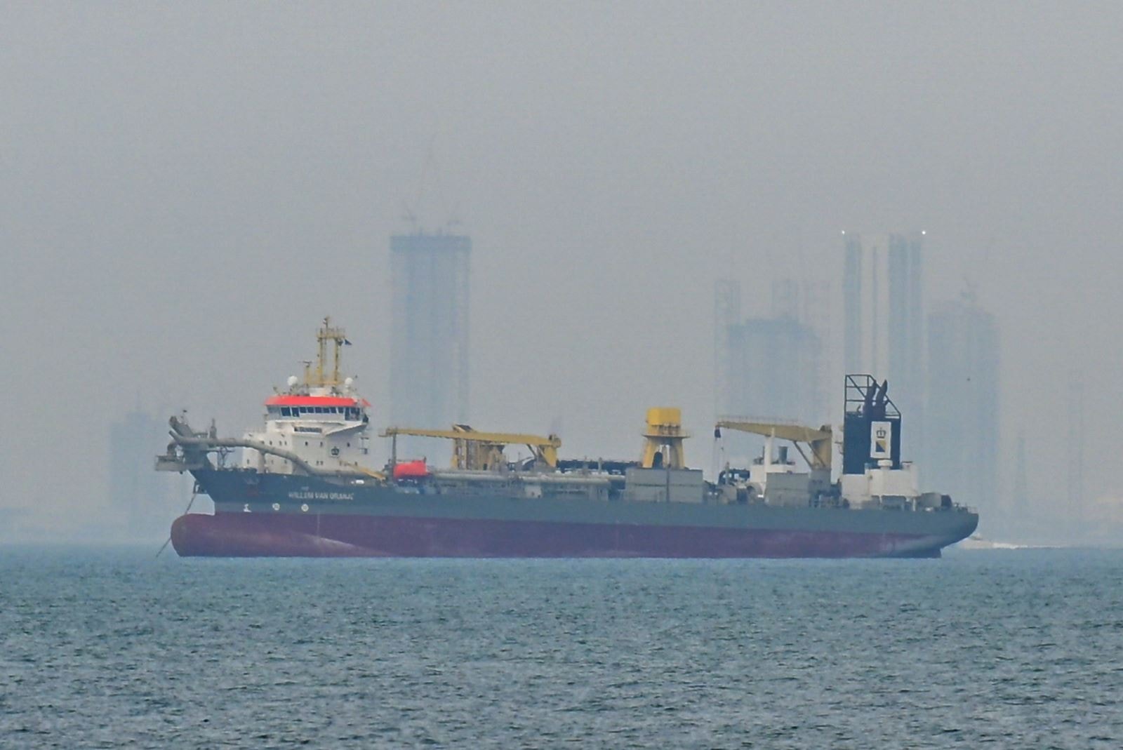0503-taudubai.jpg