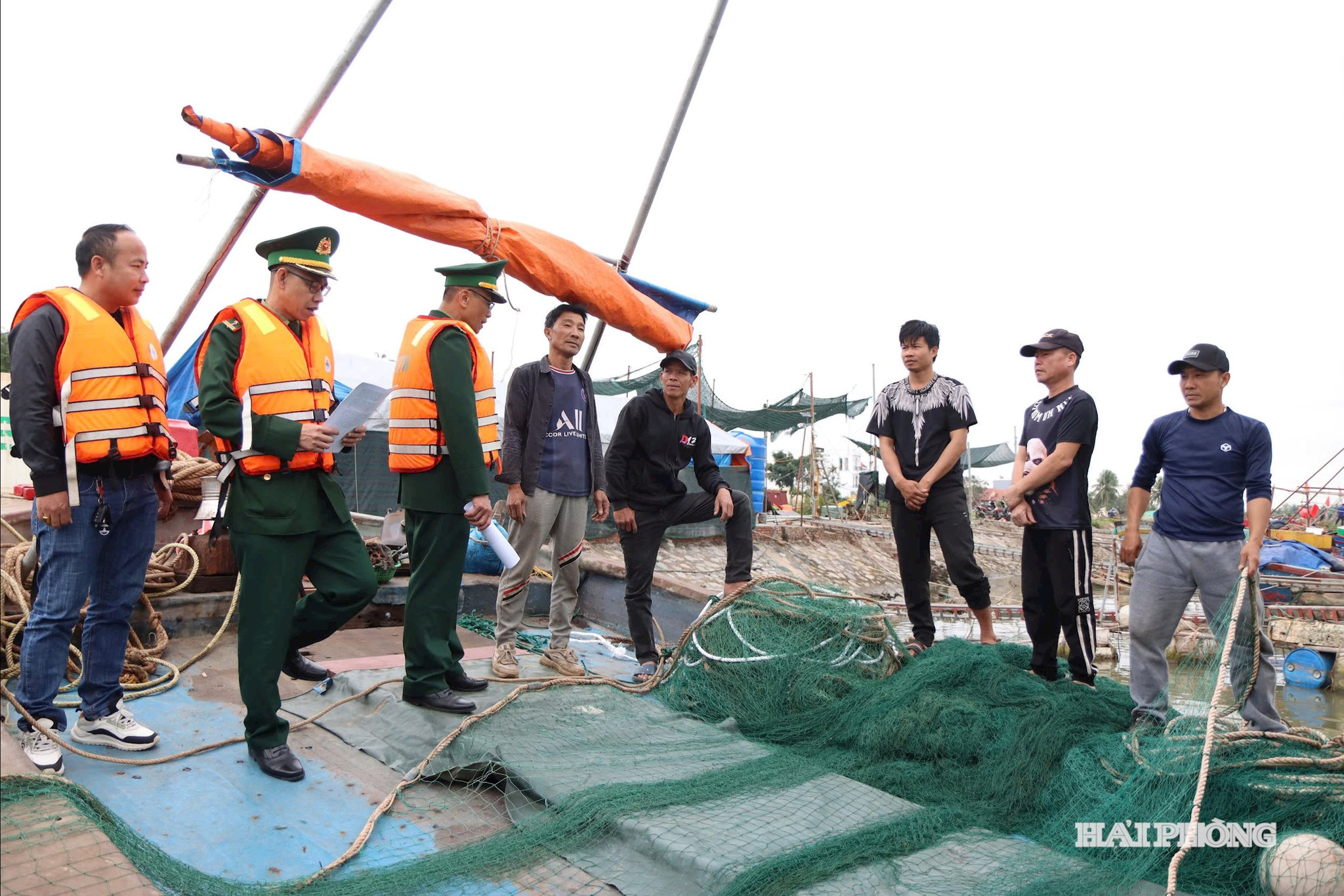 tuyen-truyen-bau-cu1.jpg