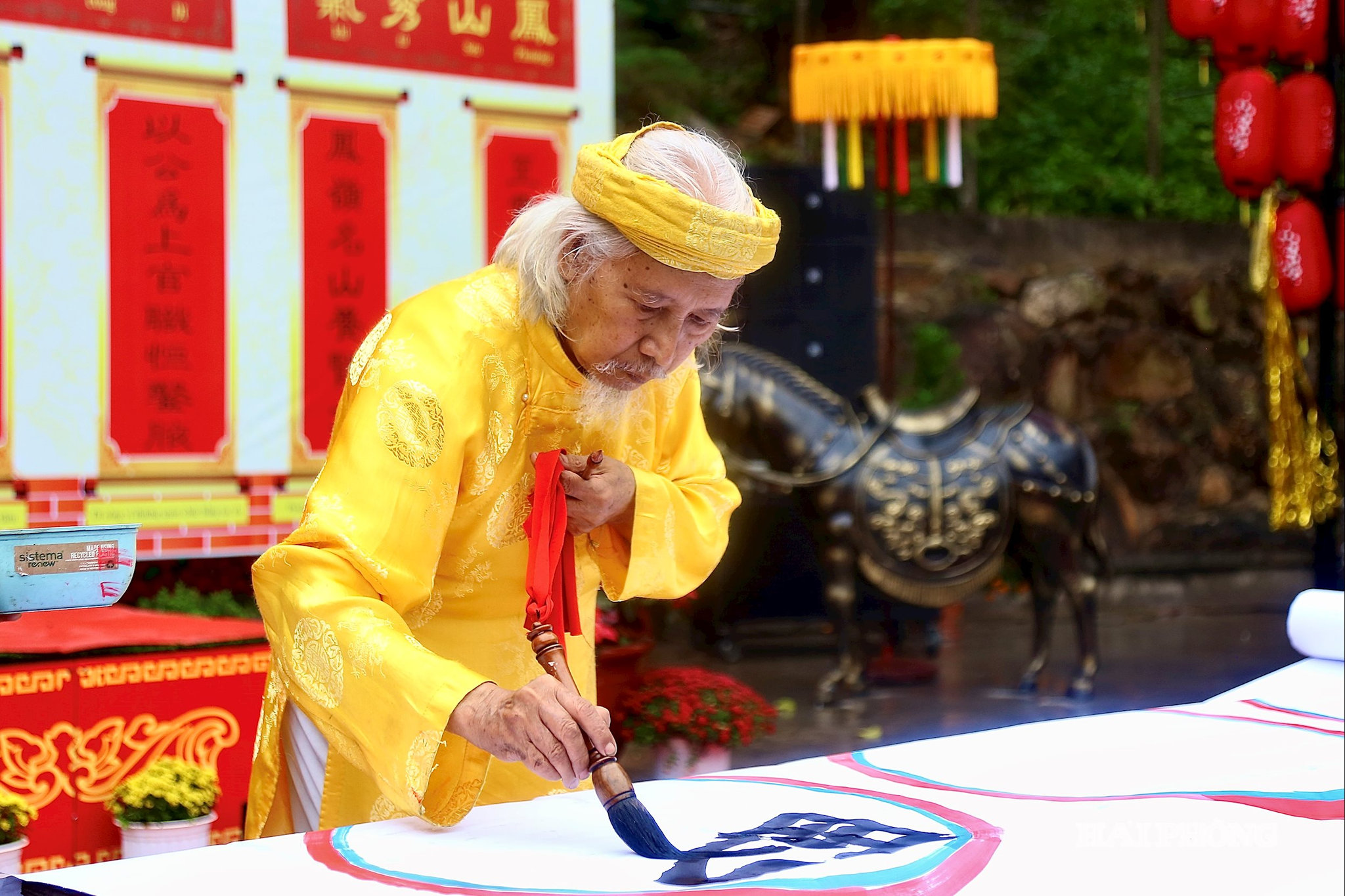 le-thien-ly2.jpg