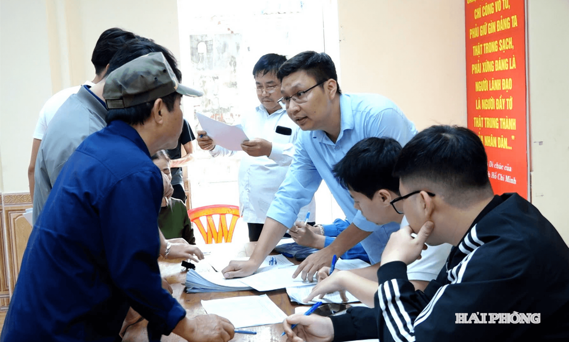 quoc-lo-10-kien-an.png