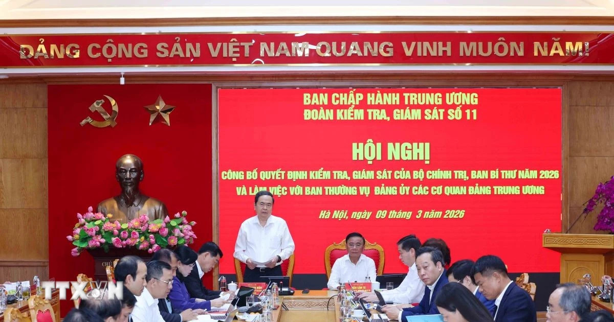 Chủ tịch Quốc hội Trần Thanh Mẫn, Trưởng đoàn Kiểm tra, giám sát phát biểu tại hội nghị. (Ảnh: Phương Hoa/TTXVN)