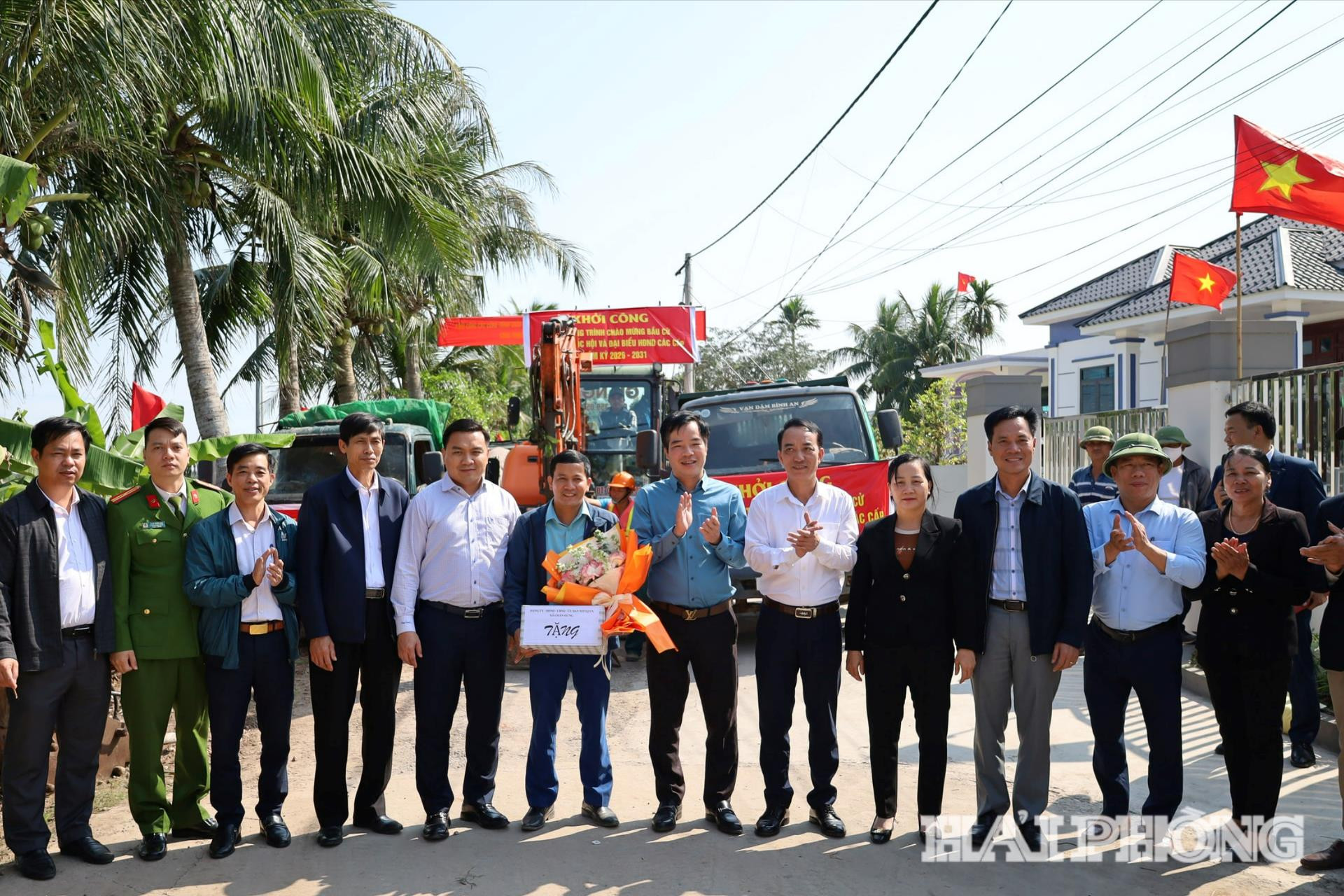 chan-hung-2-(1).jpg