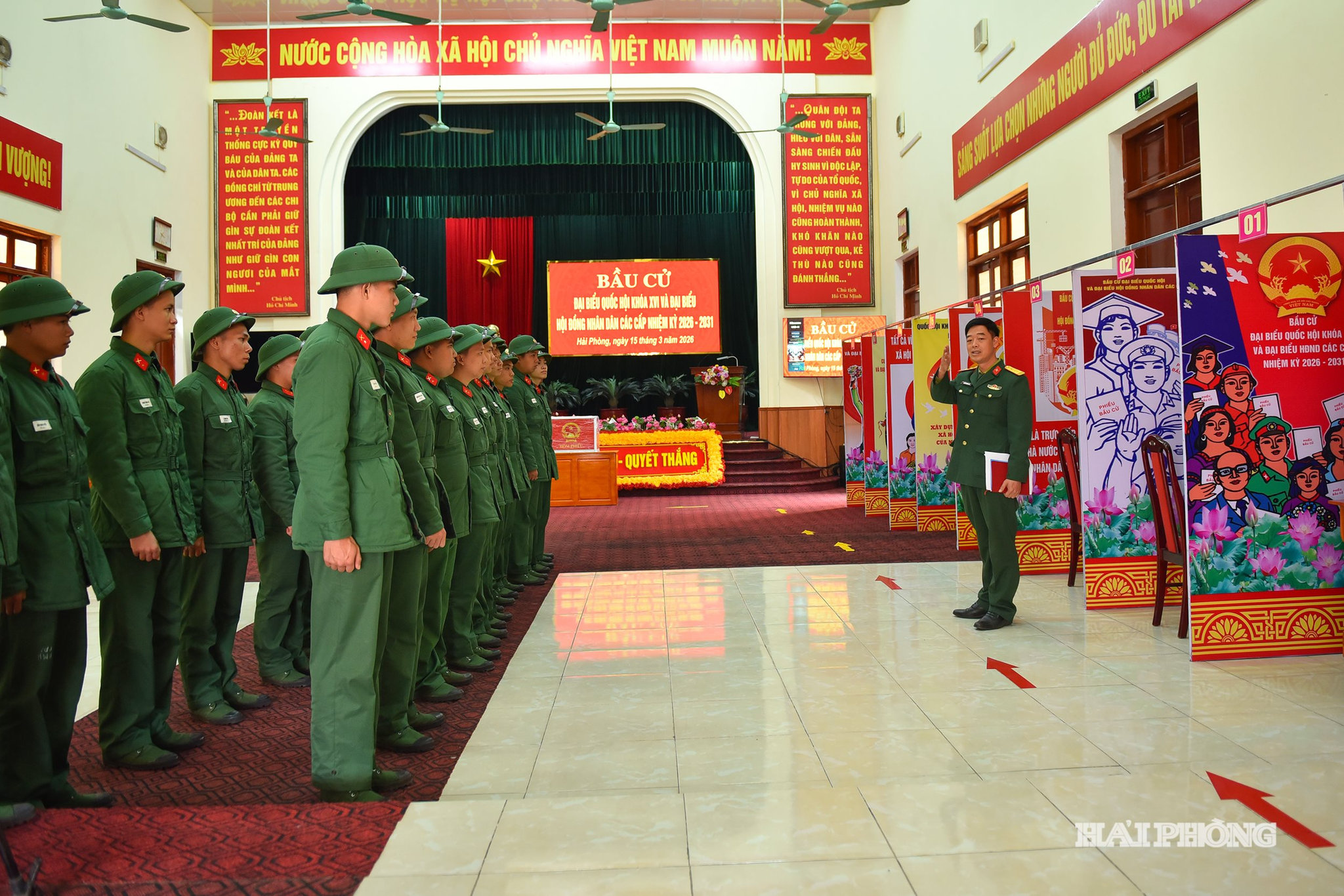 td50 chuan bi bau cu6