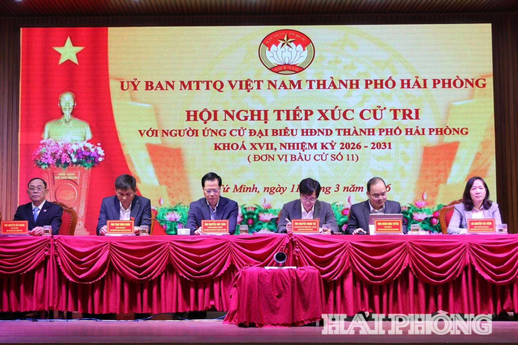 ung-cu-vien(1).jpg