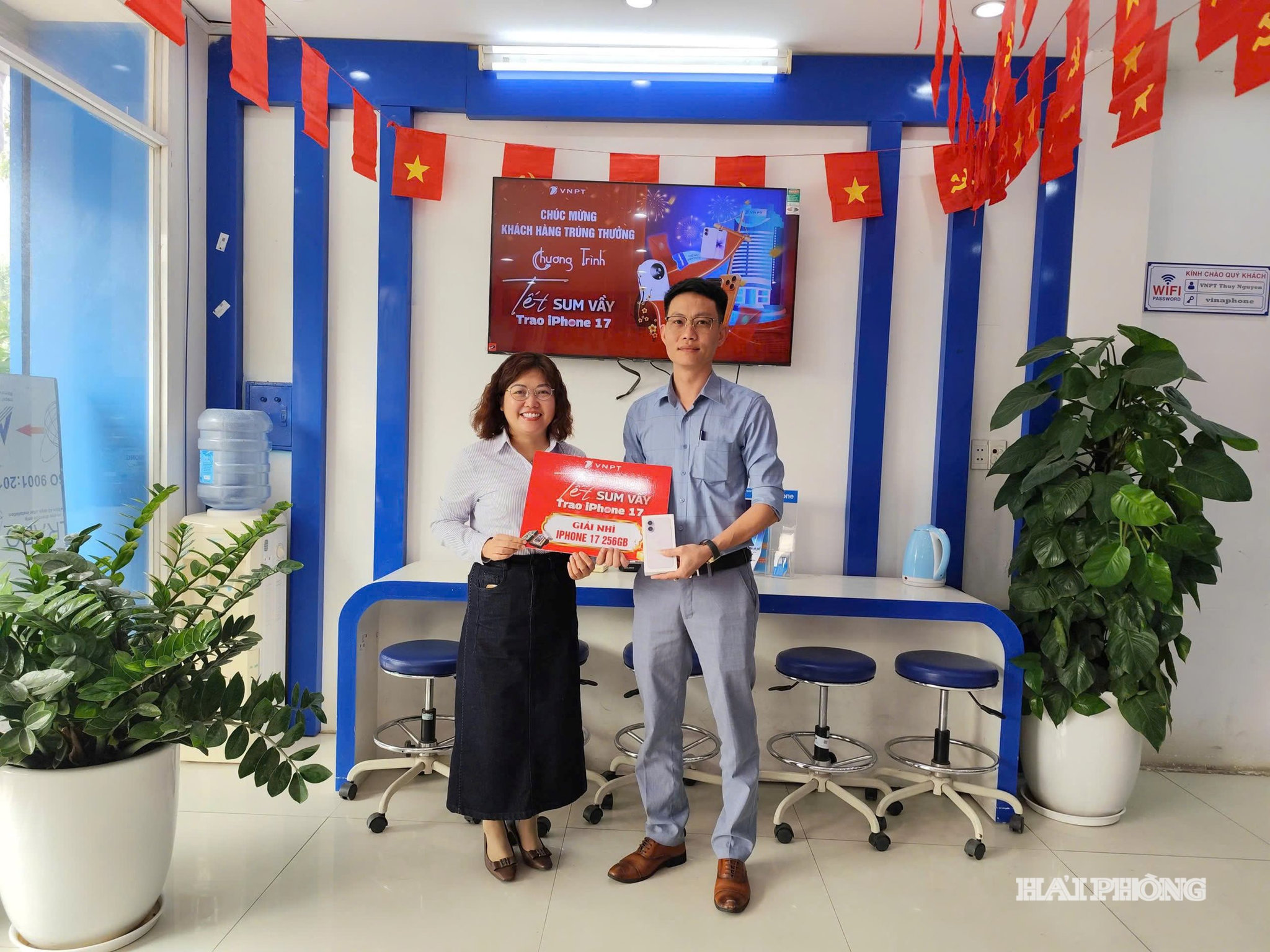 Khách hàng Đỗ Văn Hoàn thuộc VNPT Thủy Nguyên trúng thưởng giải Nhì của chương trình.