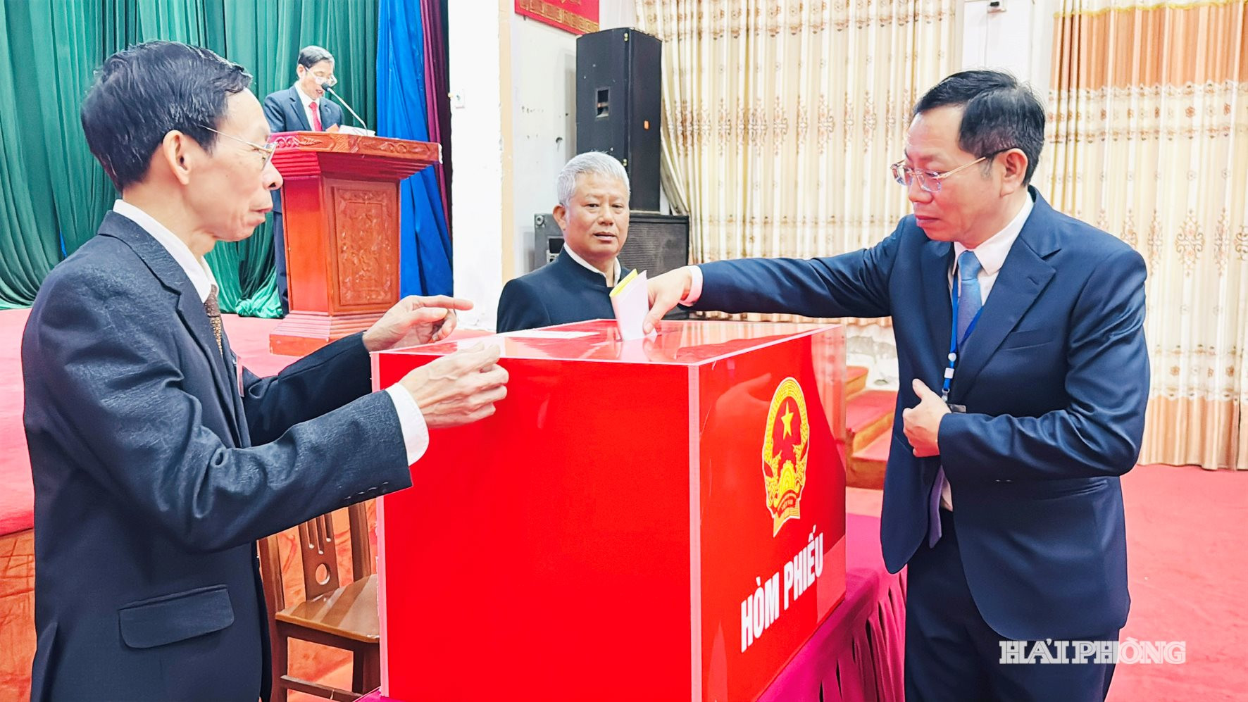 vu tien phung
