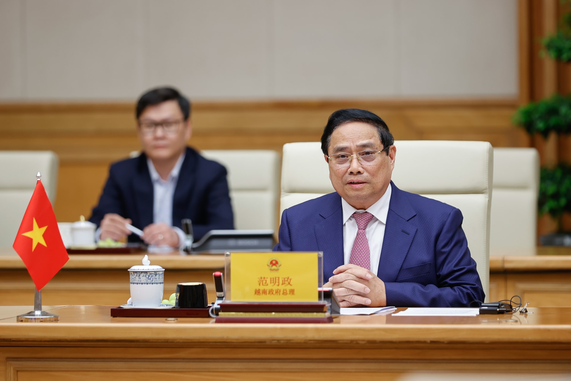 thu-tuong-gap-go.jpg