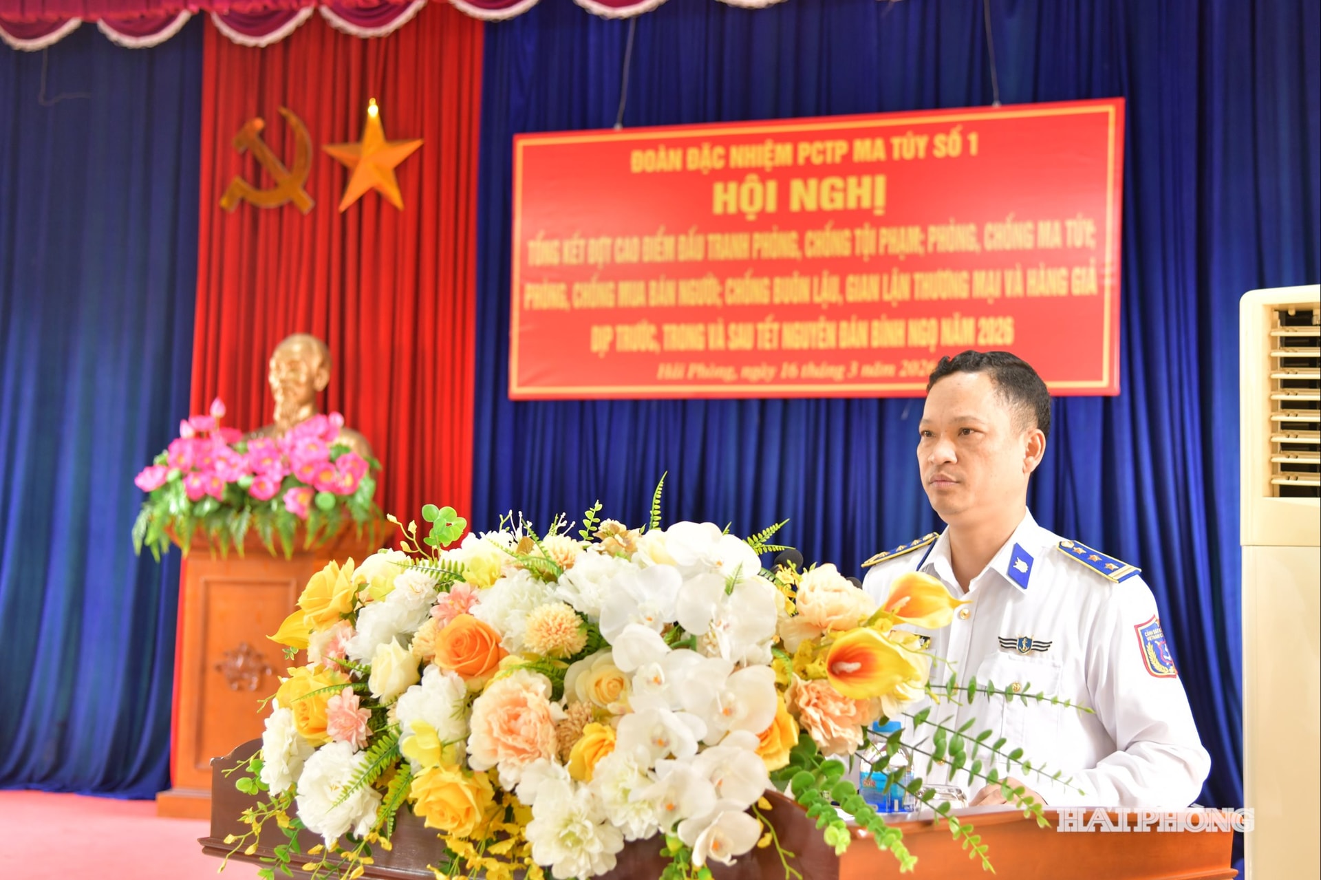 Thượng tá Nguễn Hữu Tuyến, Phó Đoàn trưởng phát biểu kết luận Hội nghị