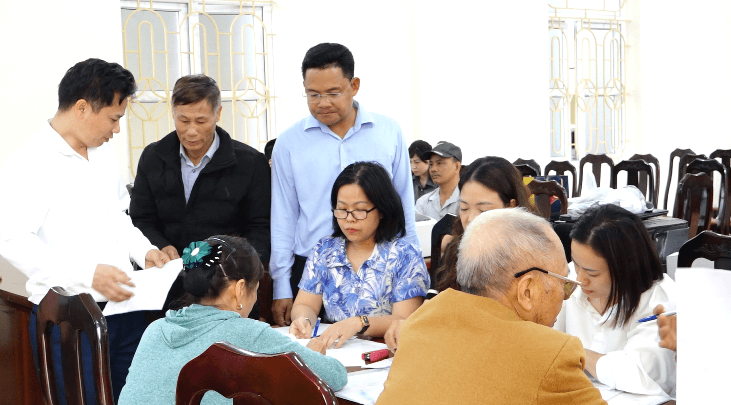 chi-tra-tien-boi-thuong-1-5856f8833613c154e25bae355a4a98fb.png