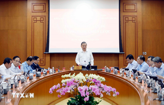 Tổng Bí thư Tô Lâm, Trưởng Ban Chỉ đạo Trung ương về phát triển khoa học, công nghệ, đổi mới sáng tạo và chuyển đổi số phát biểu. (Ảnh: Thống Nhất/TTXVN) ttxvn-tong-bi-thu-chu-tri-phien-hop-chuyen-de-ve-cong-nghe-chien-luoc-cua-ban-chi-dao-trung-uong-ve-phat-trien-khoa-hoc-cong-nghe-doi-moi-sang-tao-8649270-2.jpg