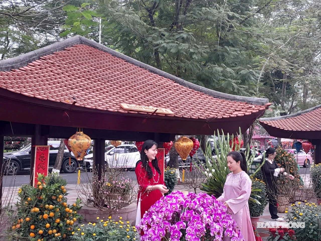 quan-hoa-nha-hat-lon.jpg