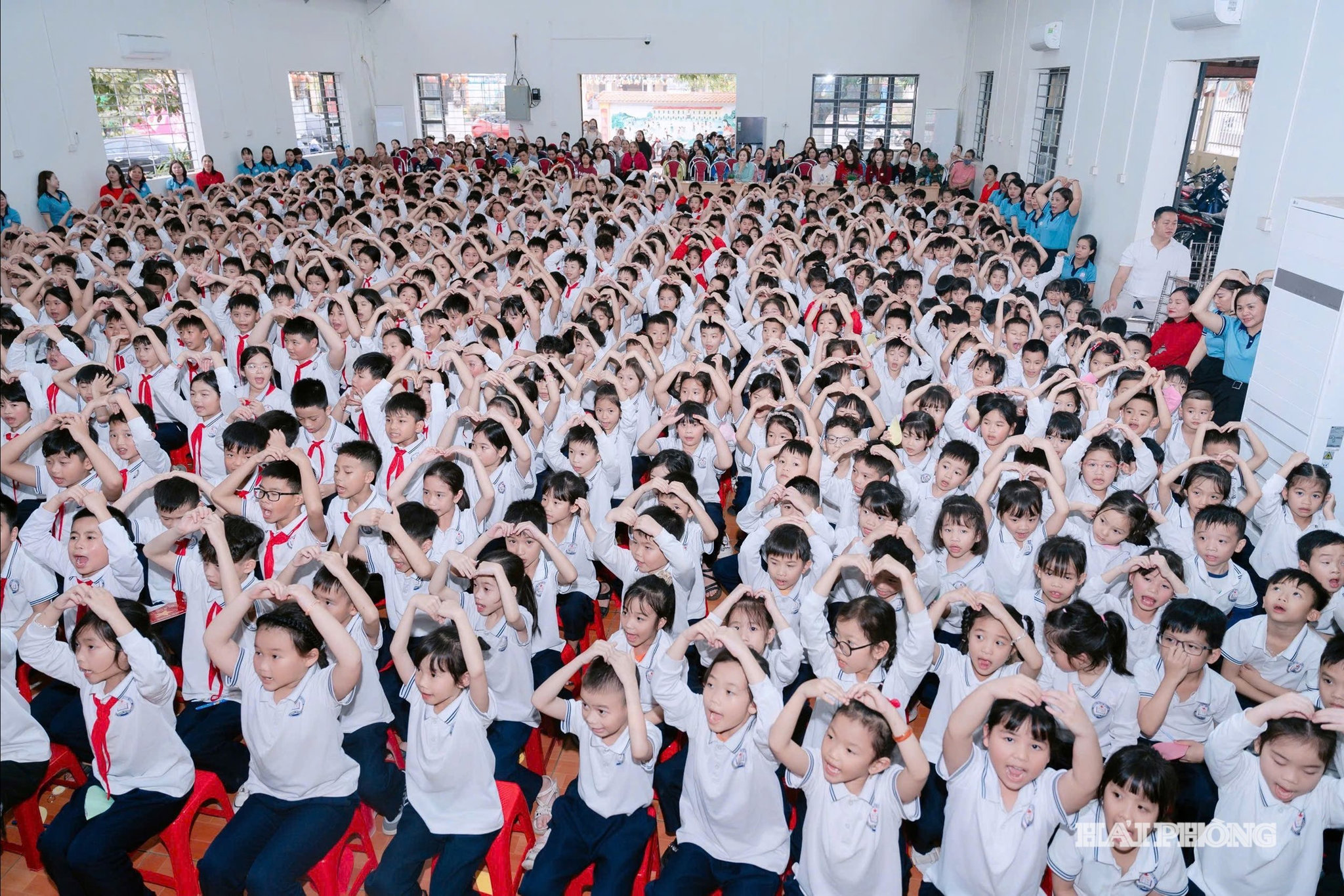 thanh-nien7.jpg