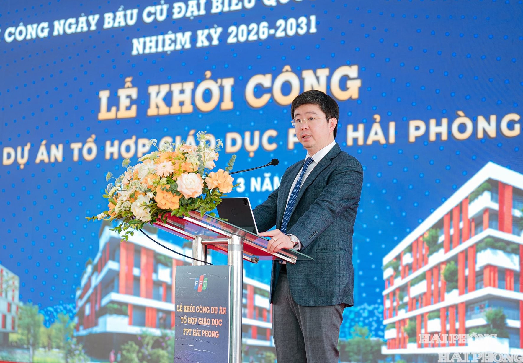 thu-truong.jpg