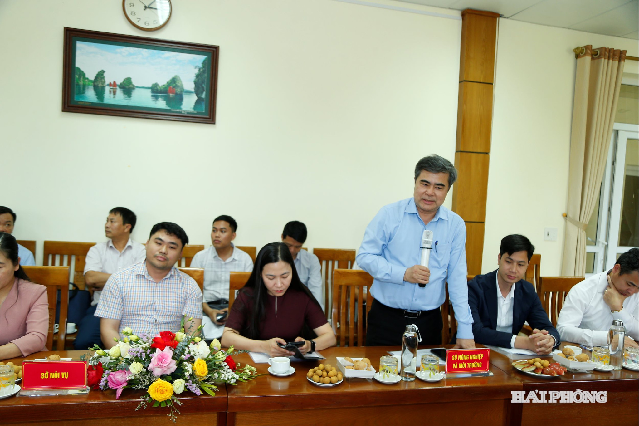 Lãnh đạo Sở Nông nghiệp và Môi trường phát biểu tại hội nghị.