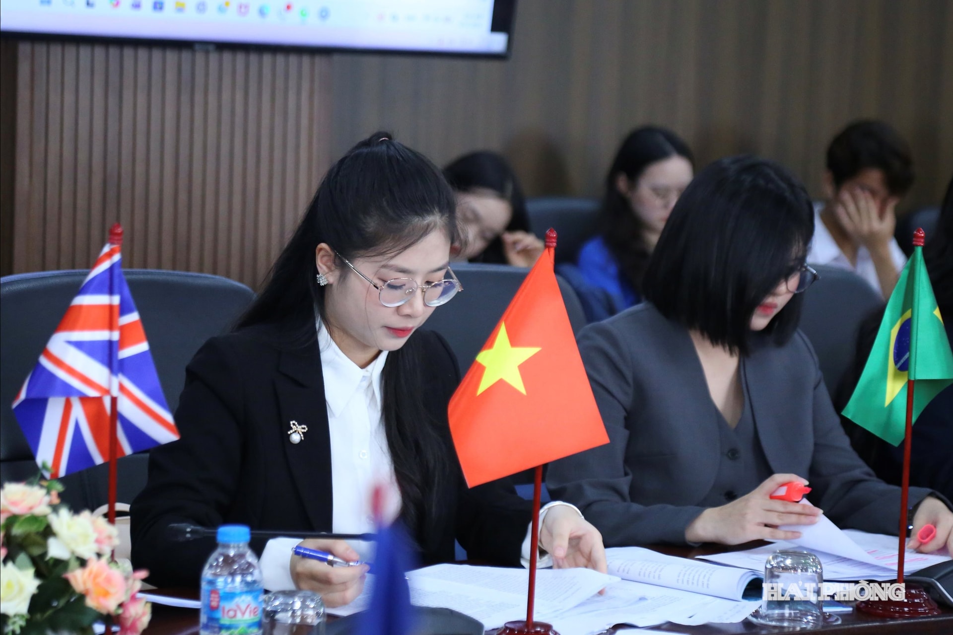 hoi-nghi-lien-hop-quoc.jpg