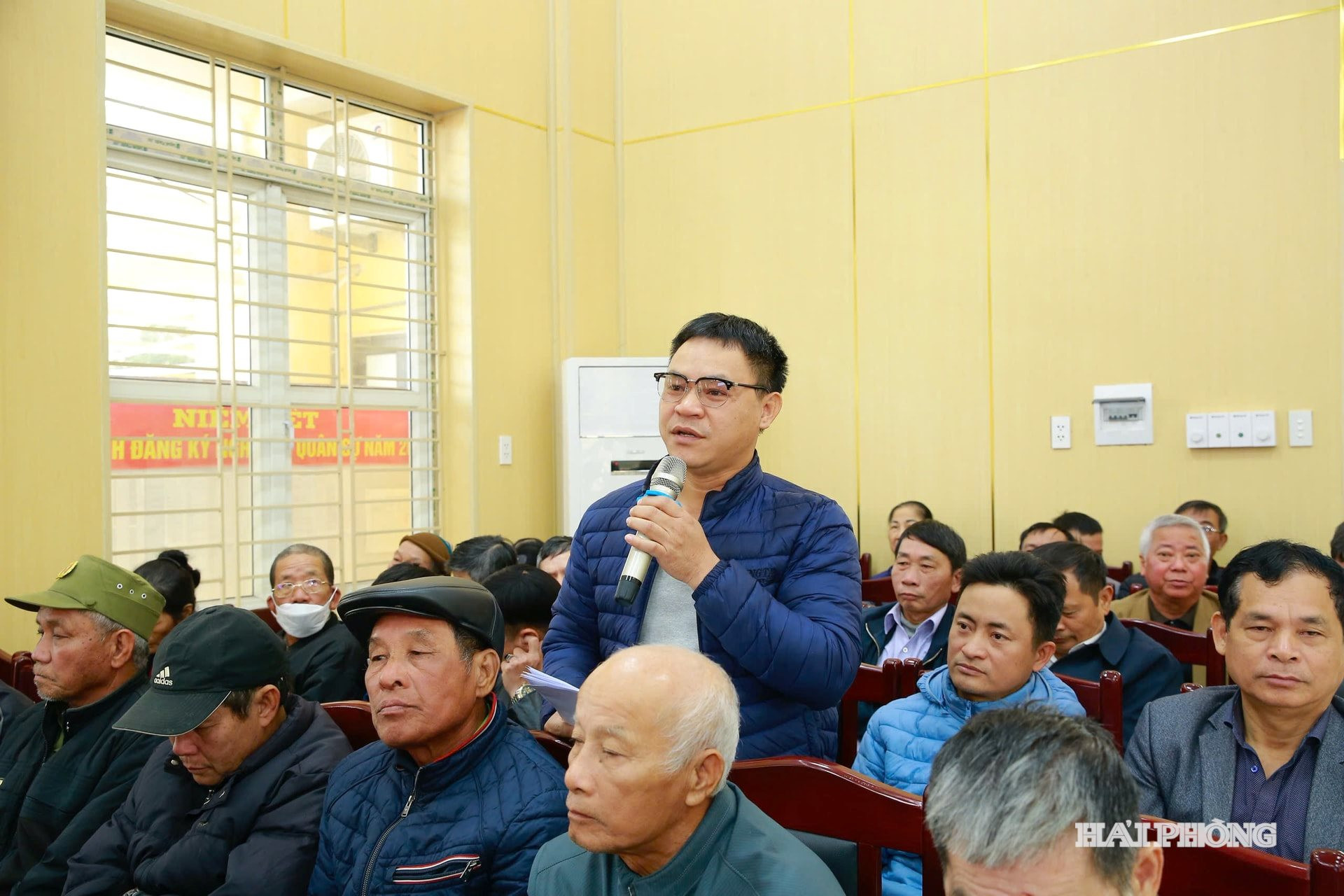 phuong-hong-an-doi-thoai.jpg