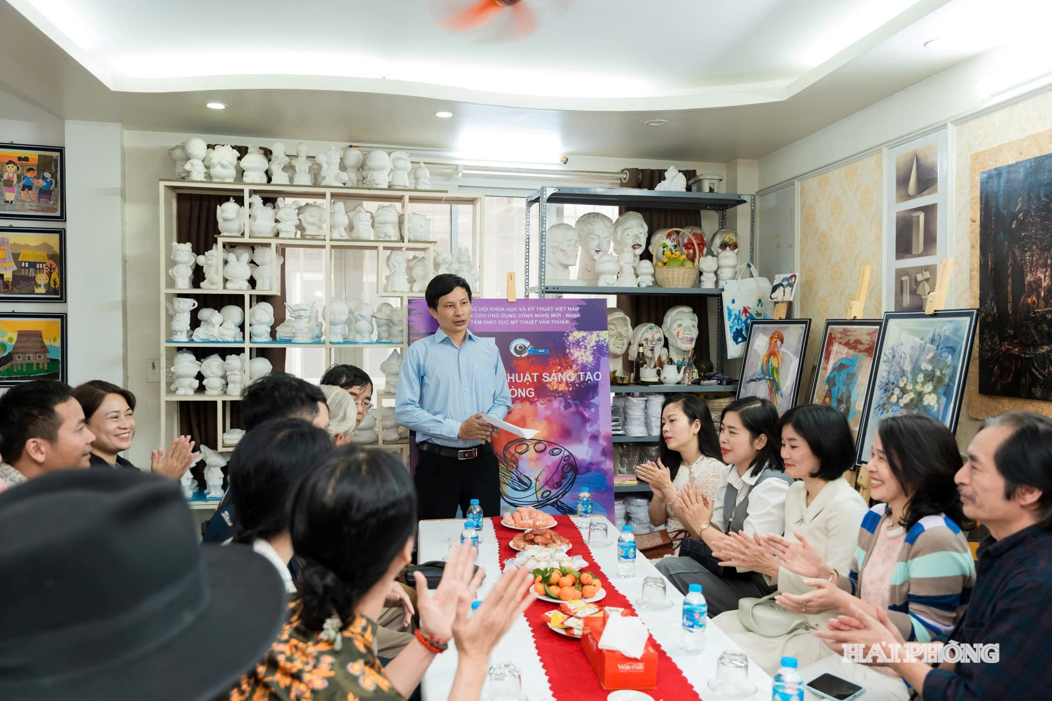 thay-thuan.jpg