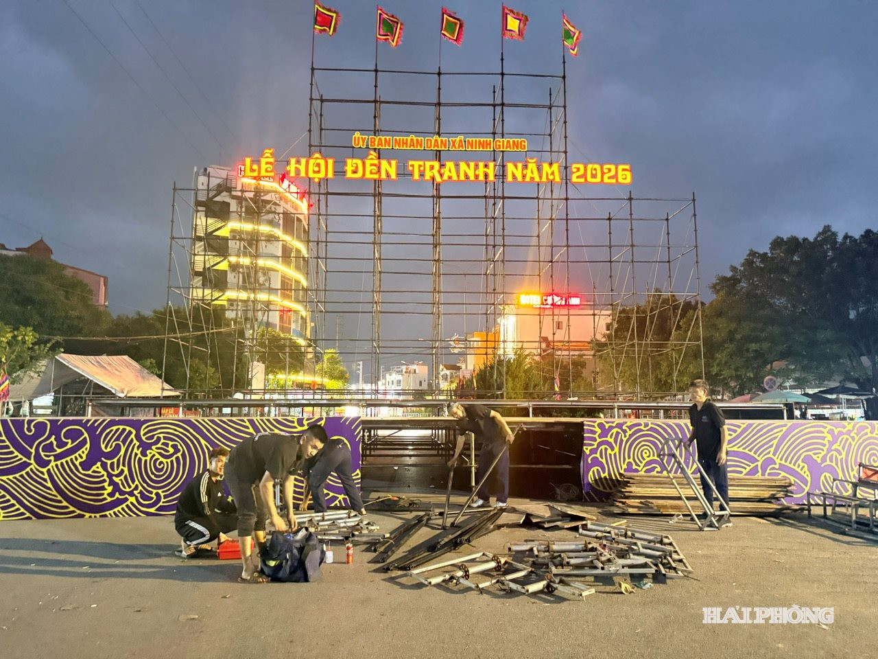 den-tranh-5.jpg