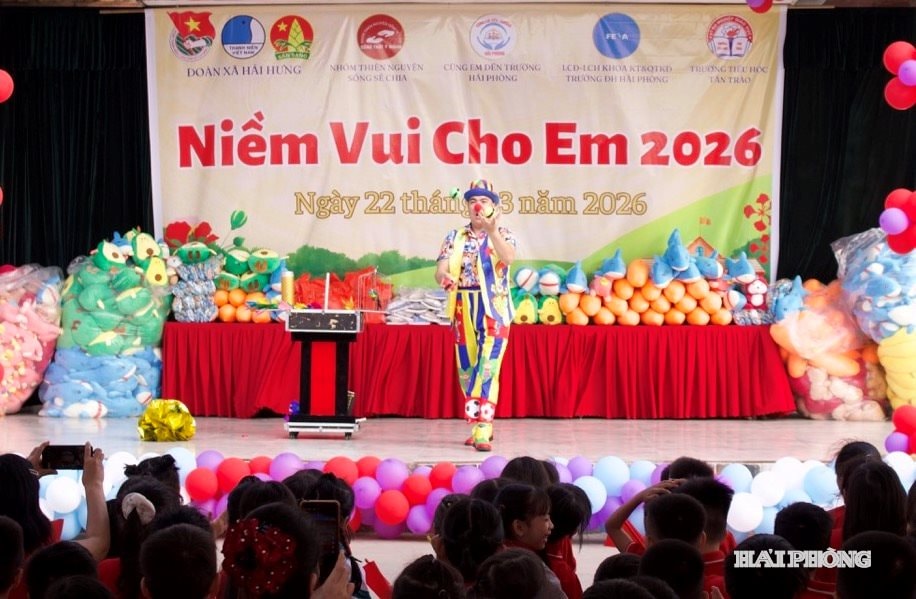 niem-vui-cho-em2 Large