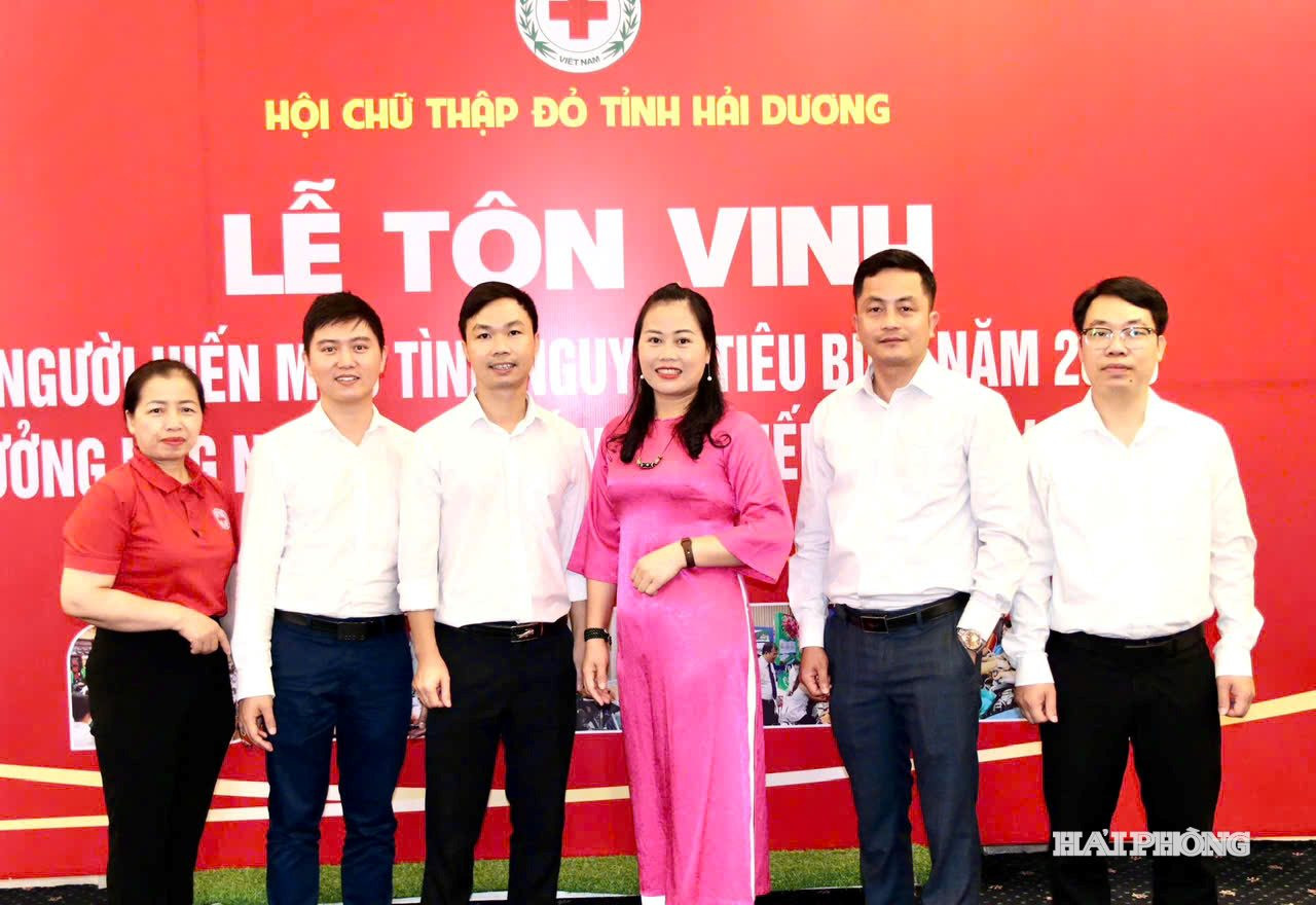 tinh-nguyen.jpg
