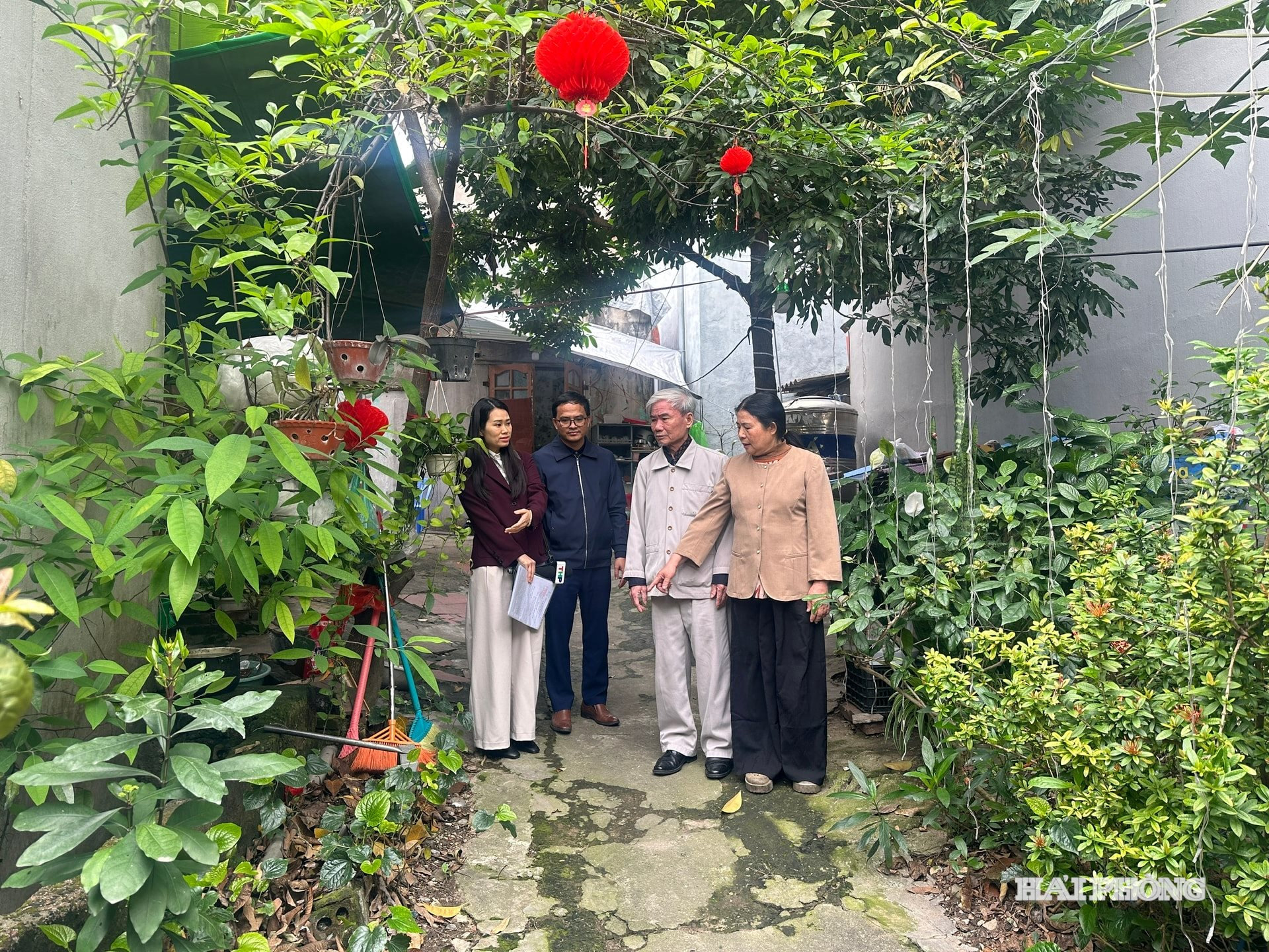 tranh-chap-dat-kien-an.jpg