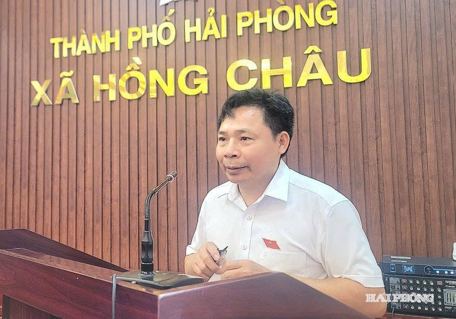 hong-chau (1)