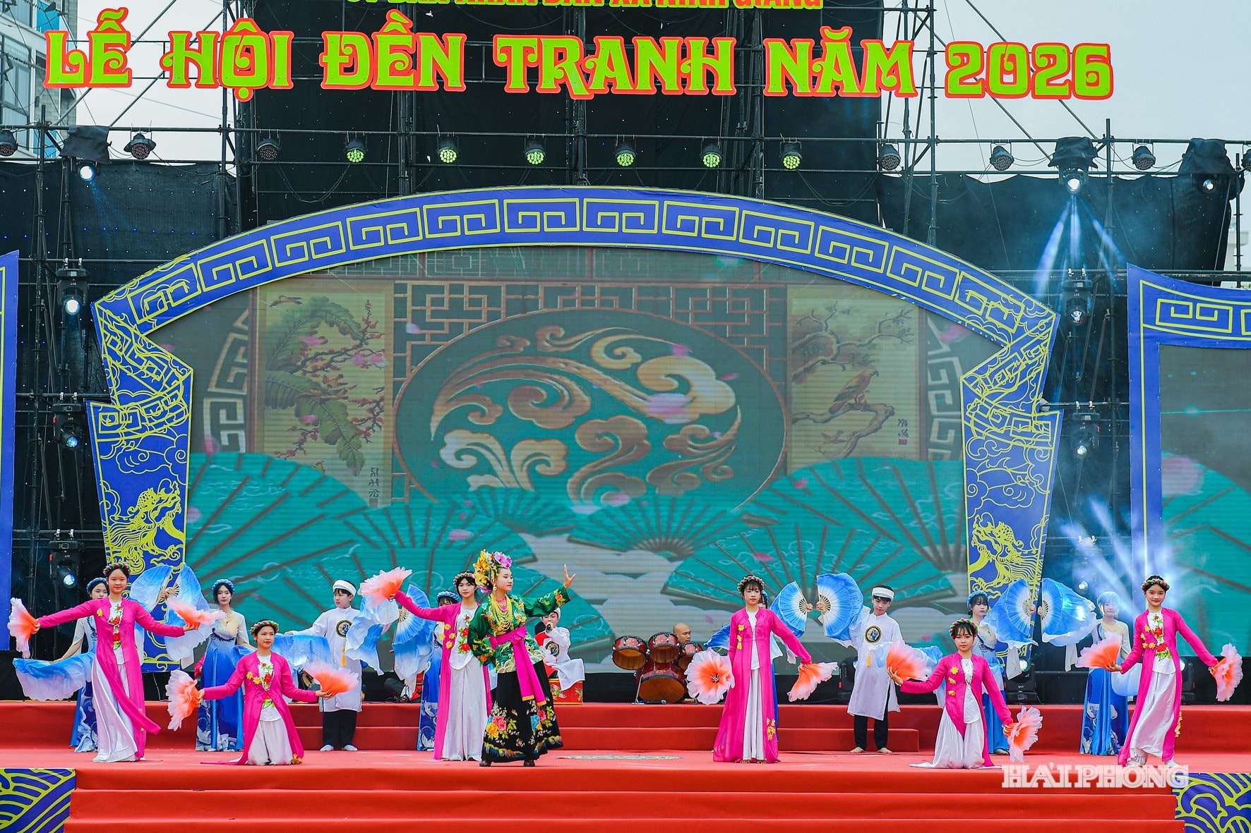 den-tranh (10)