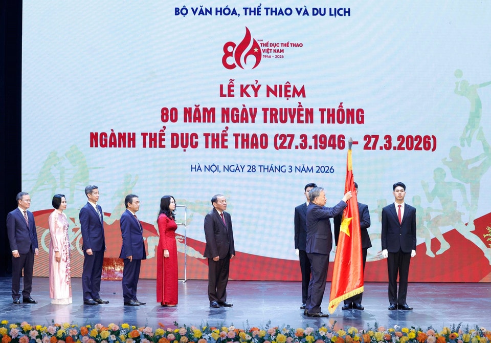 tong-bi-thu-du-le-ky-niem-80-nam-ngay-truyen-thong-nganh-the-duc-the-thao4.jpg