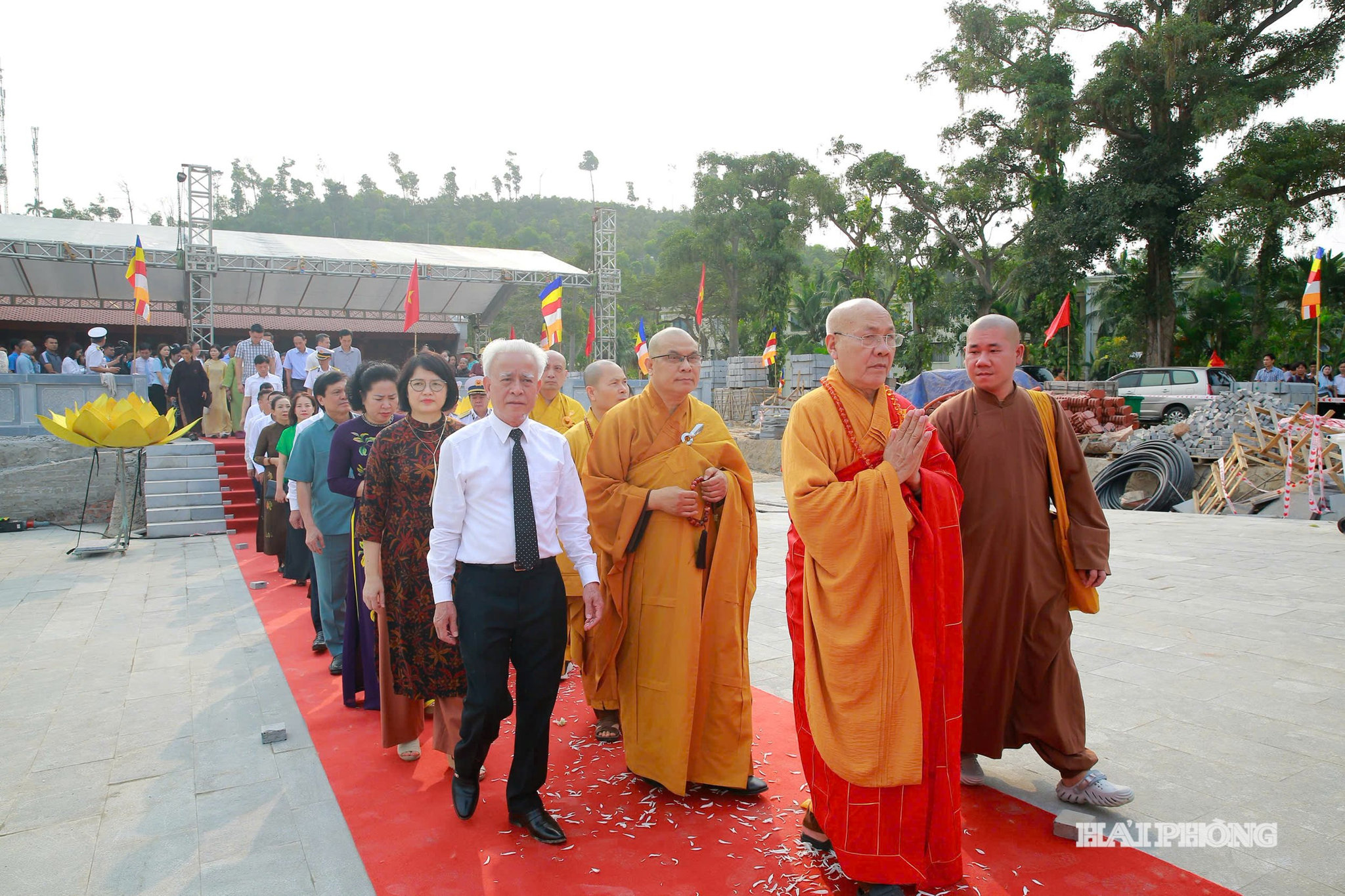 dai-le-cau-sieu-1.jpg