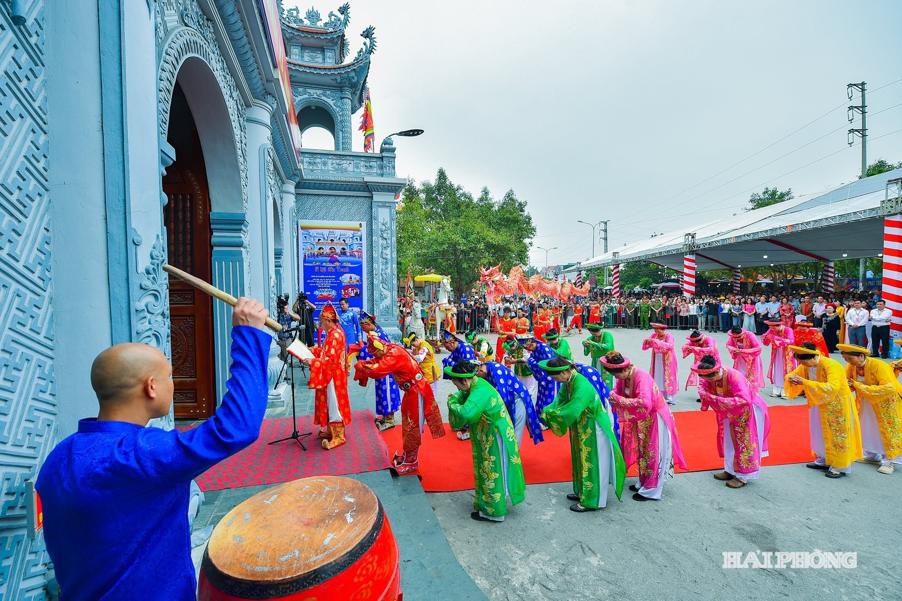 den-tranh-15-.jpg
