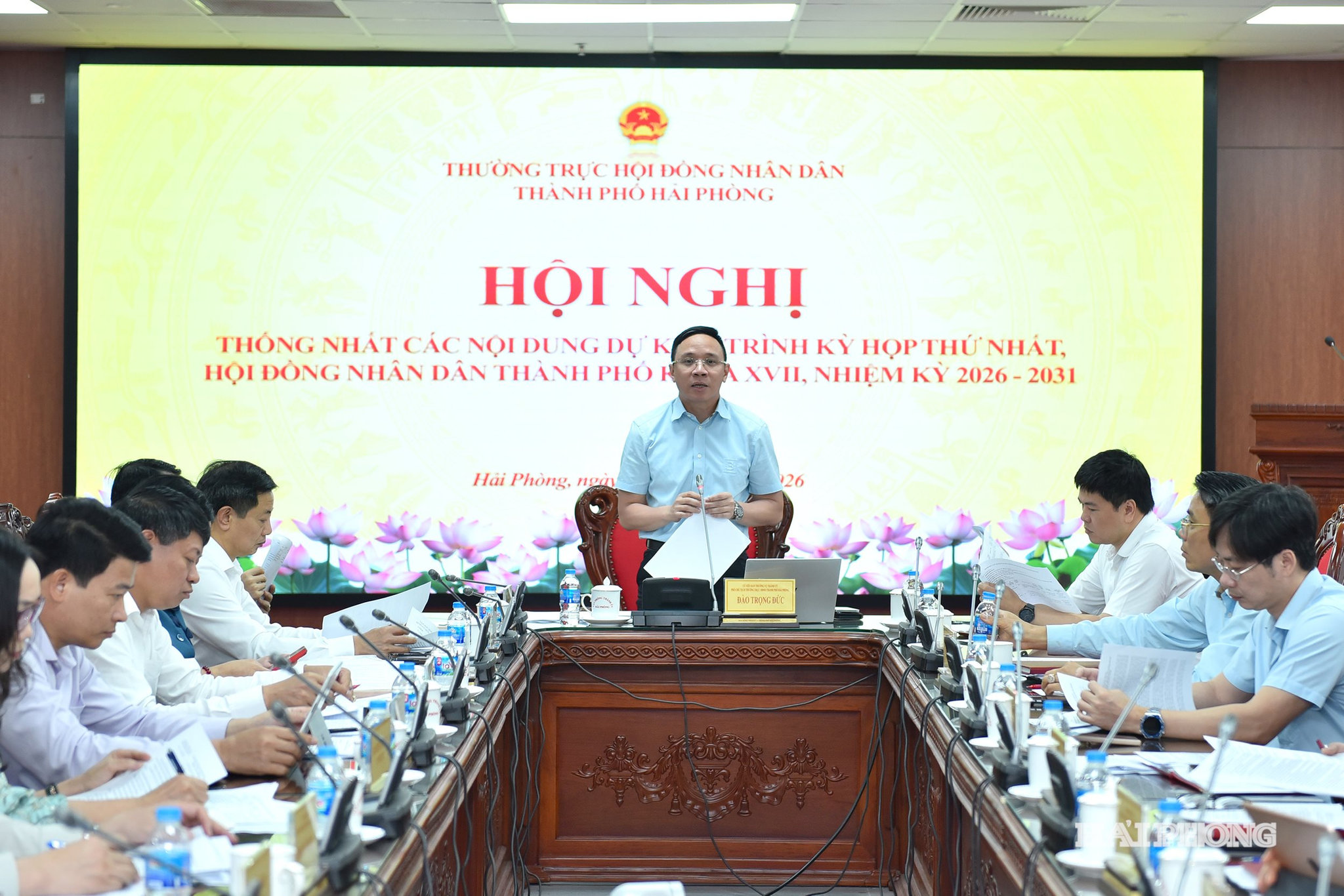 Đồng chí Đào Trọng Đức, Ủy viên Ban Thường vụ Thành ủy, Phó Chủ tịch Thường trực HĐND thành phố phát biểu kết luận hội nghị.