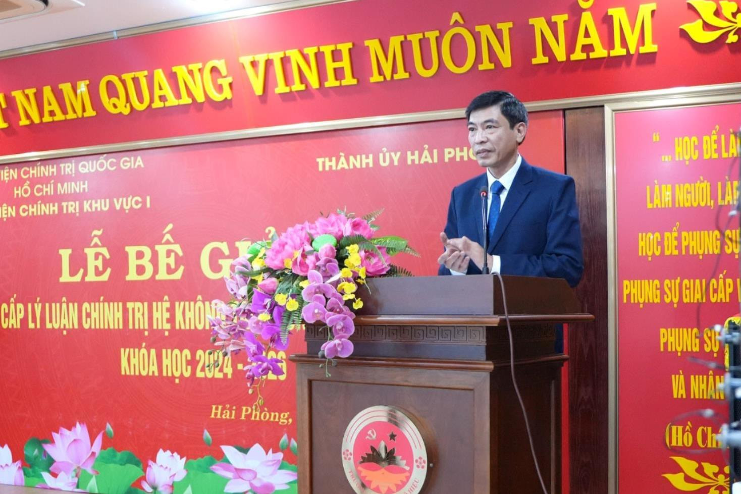 lanh-dao-thanh-pho-phat-bieu-1-.jpg