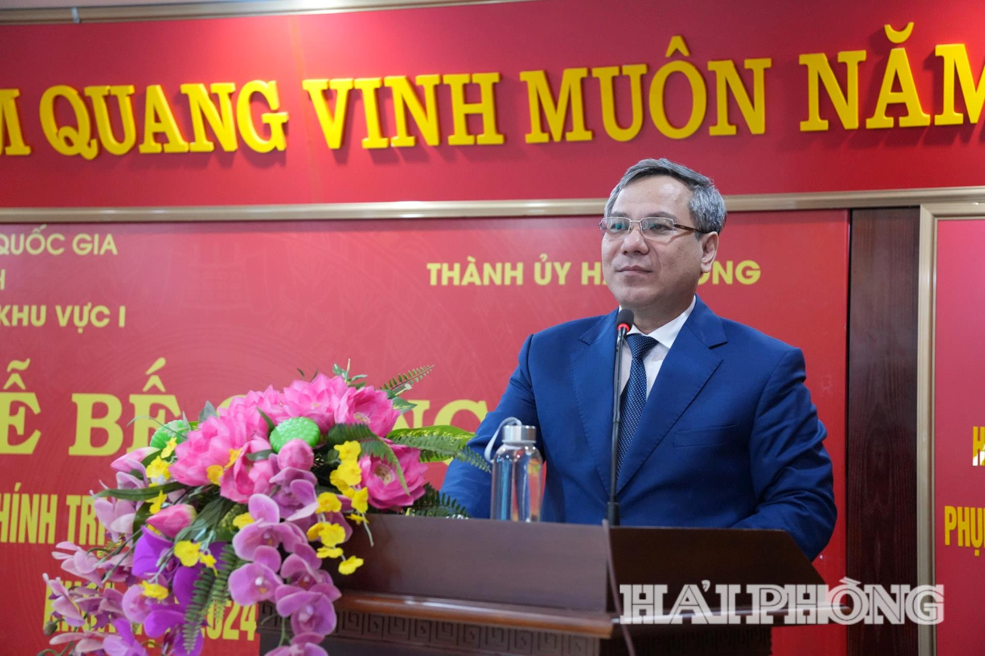 lanh-dao-truong-chinh-tri-khu-vuc-1(1).jpg