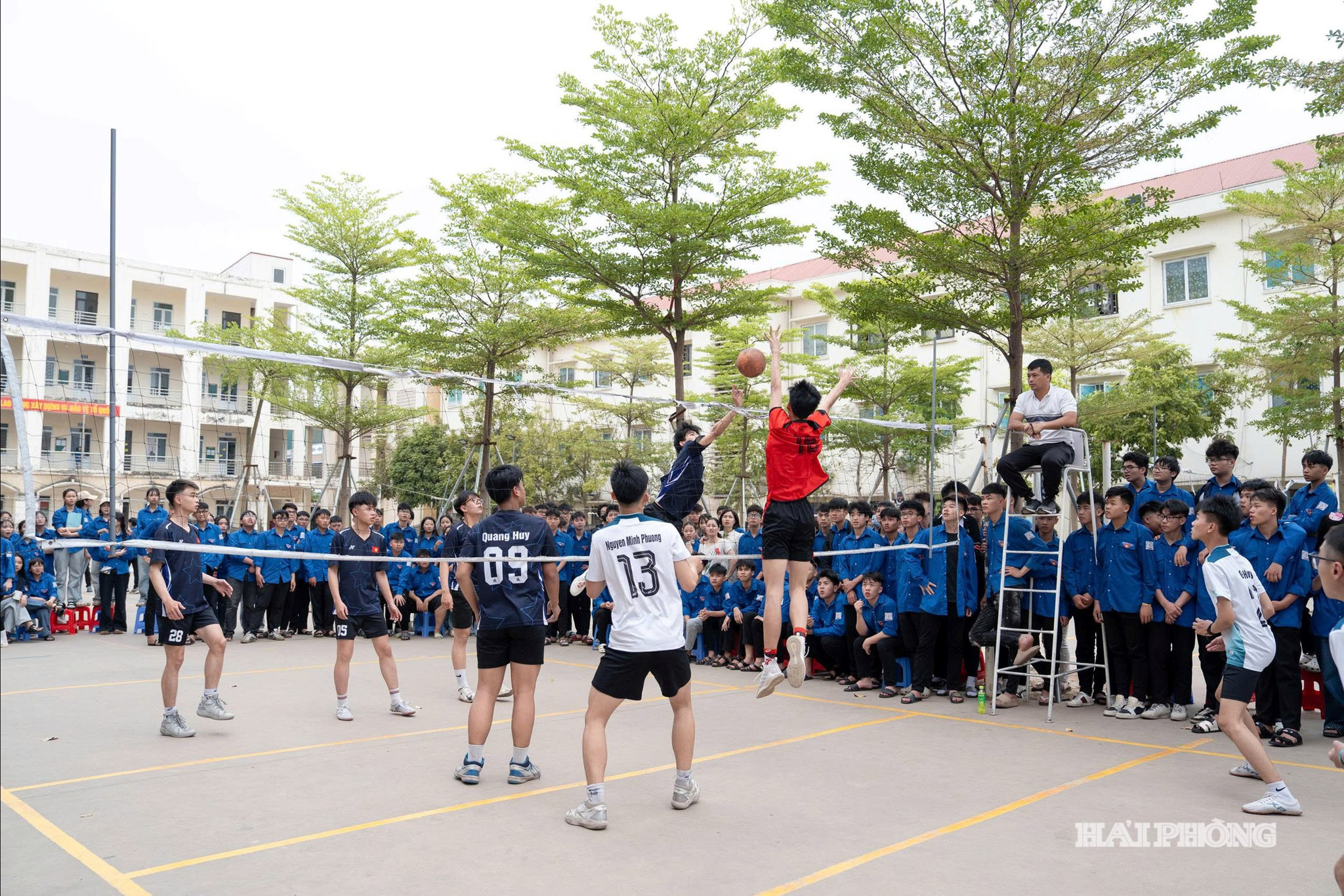 thanh-nien-11.jpg