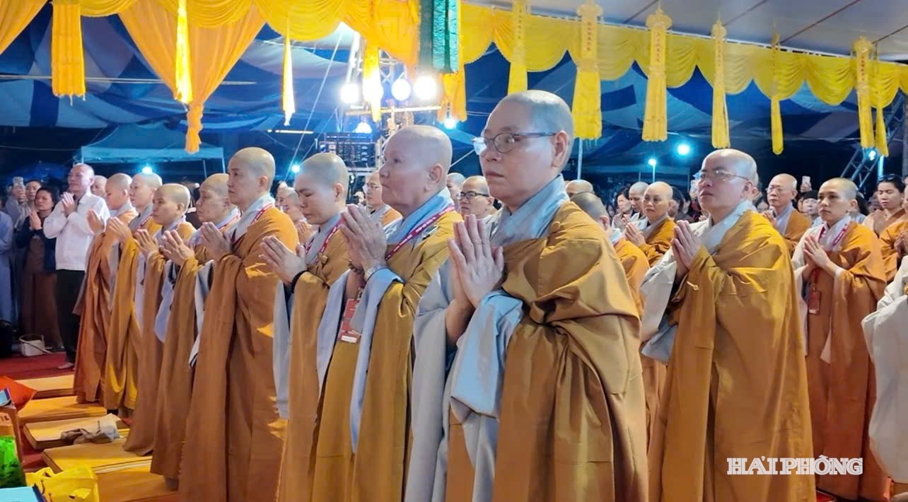 Đại lễ - 2