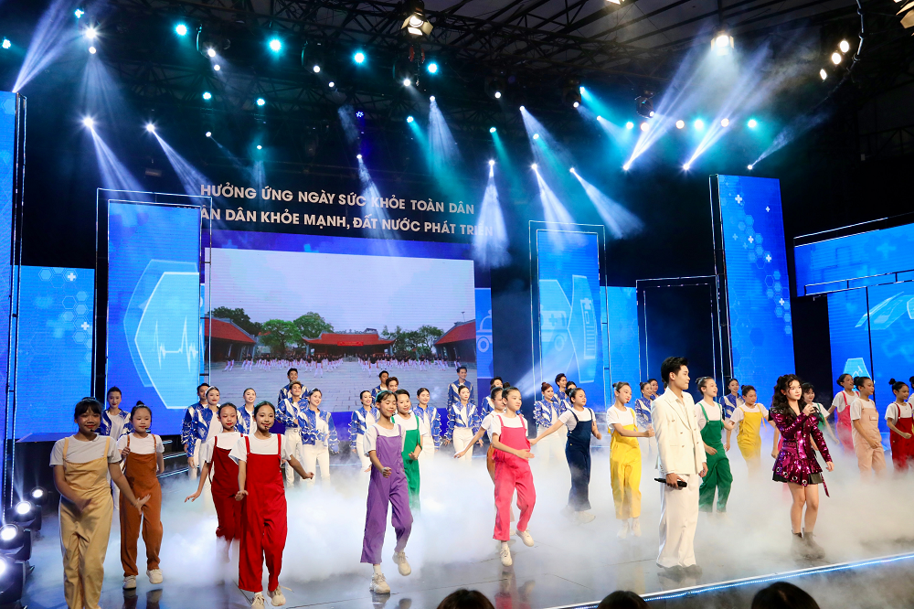 chuong-trinh-nghe-thuat(1).png