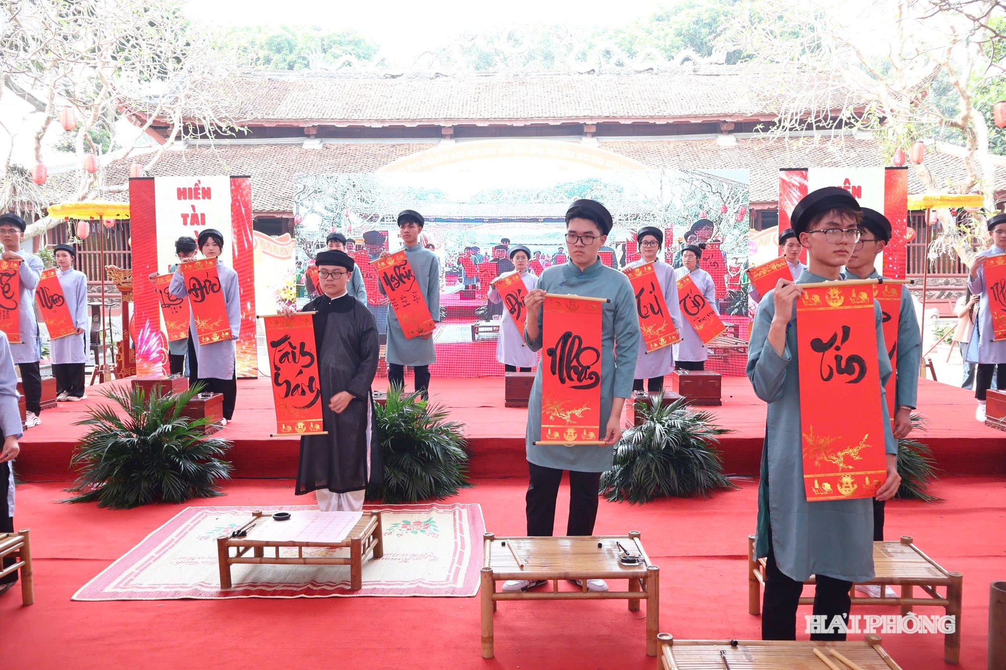 chuyen-de-giao-duc (2)
