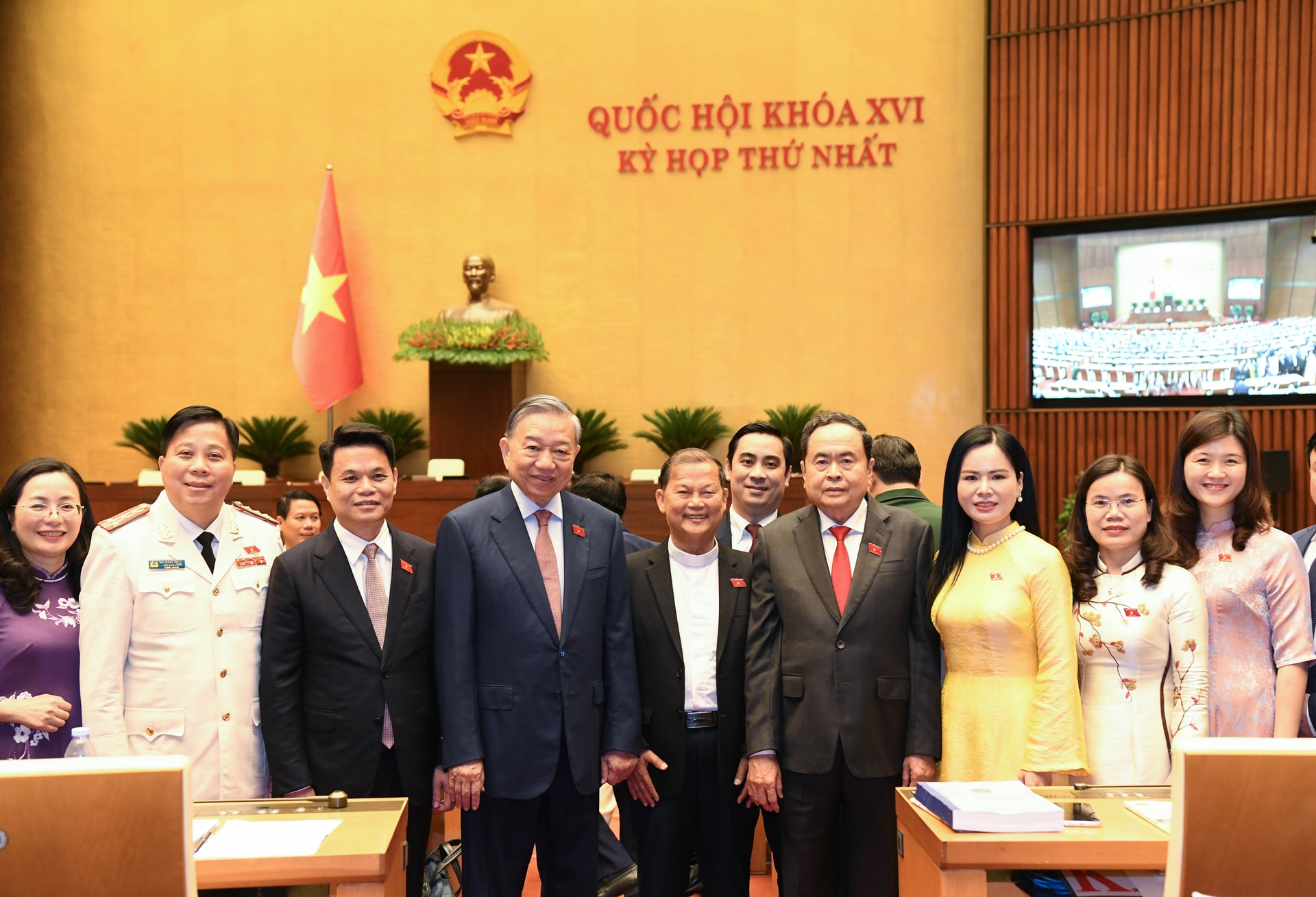 le-ngoc-chau-3.jpg