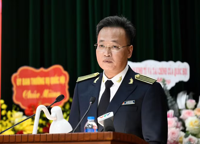đồng chí Nguyễn Hữu Nghĩa trân trọng bày tỏ lòng biết ơn sâu sắc tới Quốc hội, các vị đại biểu Quốc hội đã tin tưởng, tín nhiệm bầu đồng chí giữ chức Tổng Kiểm toán Nhà nước. (Ảnh: KTNN/Vietnam+) z7701193303442-7032ef81a5b19ede0b6476794dde5ff8.jpg
