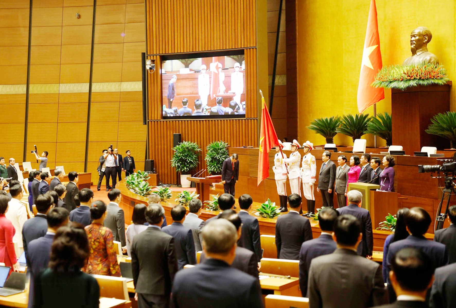 le minh hung_thu tuong 3